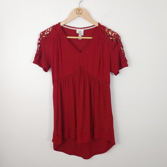 Knox Rose Tops - Knox Rose High Low Hem Lace Shoulder Tunic Top size M